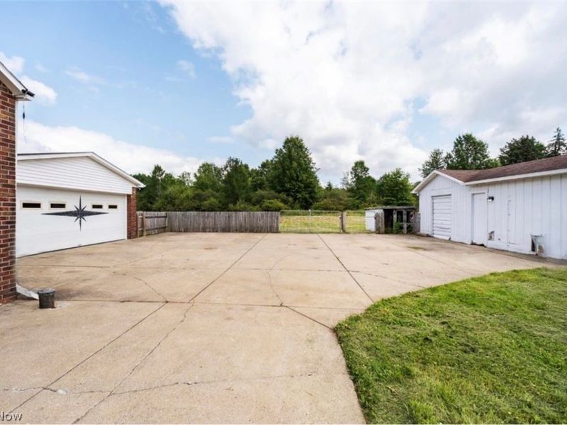 4242 Mccartney Road, Lowellville, OH 44436 Photo 35