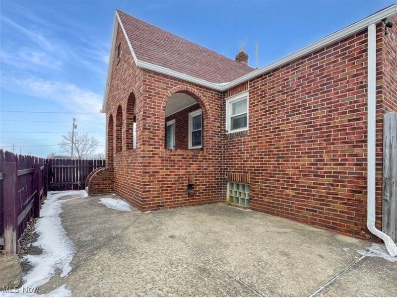 4242 Mccartney Road, Lowellville, OH 44436 Photo 4