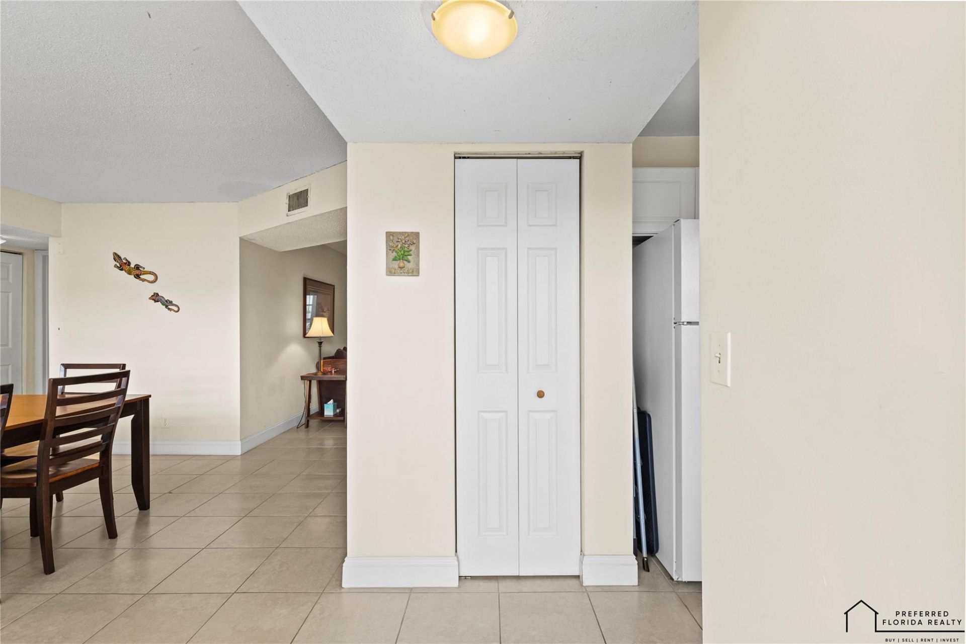 4191 NW 41st Street, Unit 316, Lauderdale Lakes, FL 33319 Photo