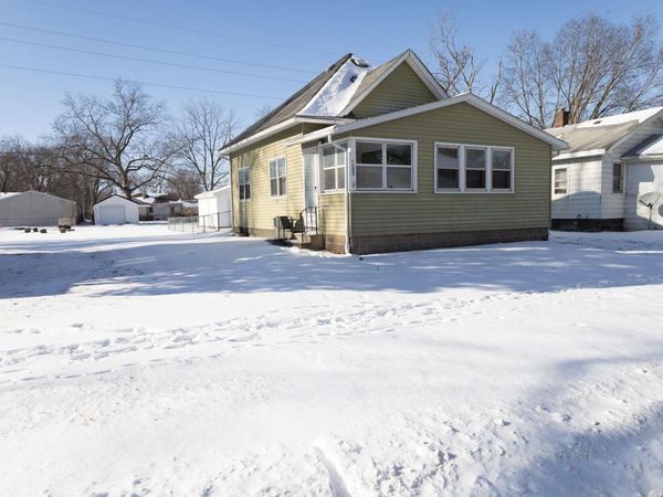 1133 Columbia Street, Waterloo, IA 50703