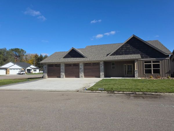 2016 Forest Court, Saint Cloud, MN 56303