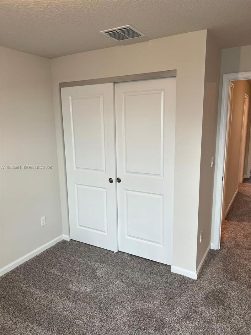 5629 Mentmore Dr, Mangonia Park, FL 33407 Photo