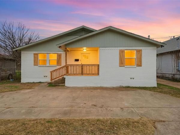 1221 Chestnut Street, Waco, TX 76704