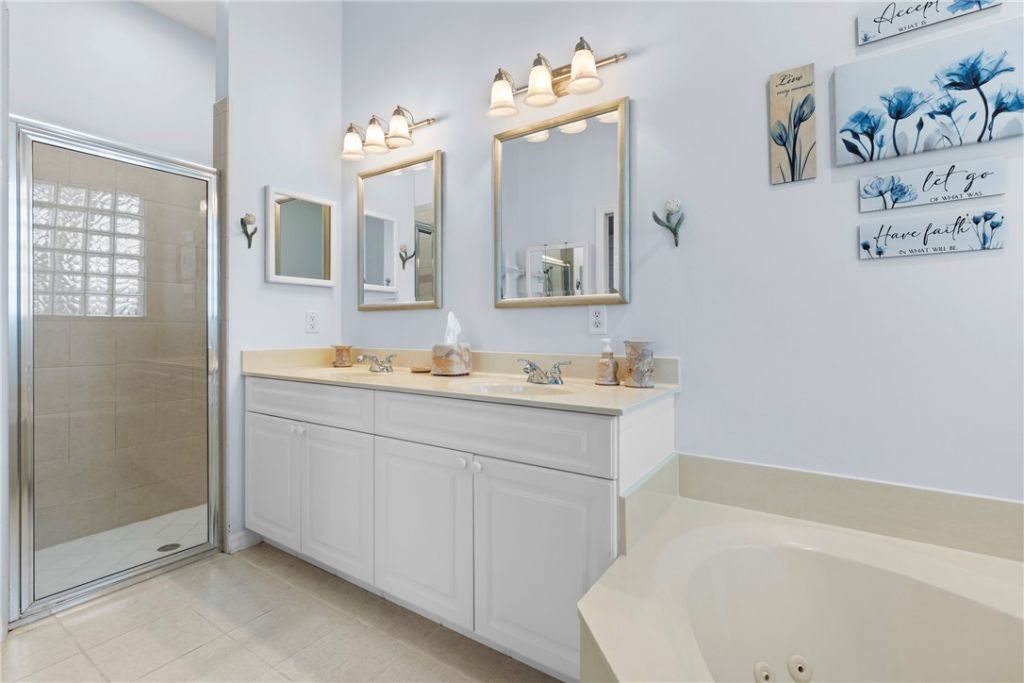 11 Winghaven Lane, Hutchinson Island, FL 34949 Photo