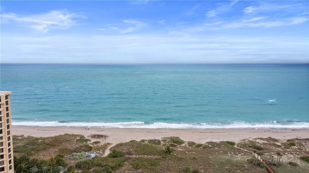 11 Winghaven Lane, Hutchinson Island, FL 34949 Photo