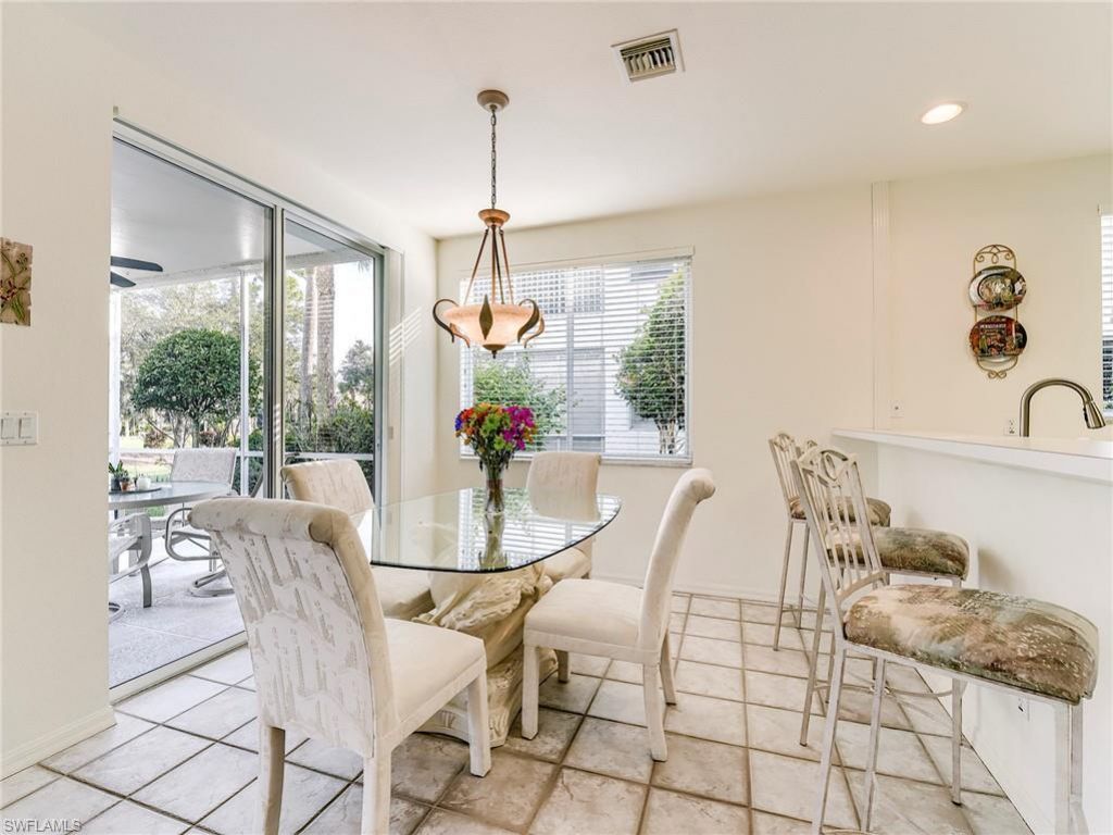 8461 Southbridge Dr, Unit 4, Estero, FL 33967 Photo