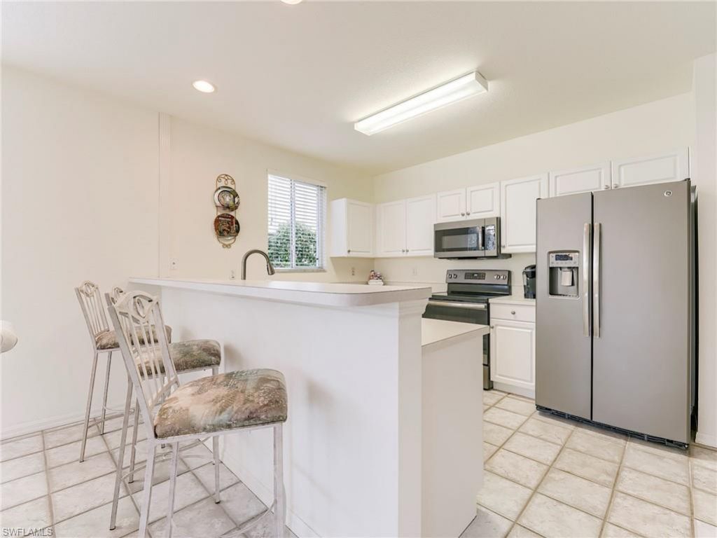 8461 Southbridge Dr, Unit 4, Estero, FL 33967 Photo