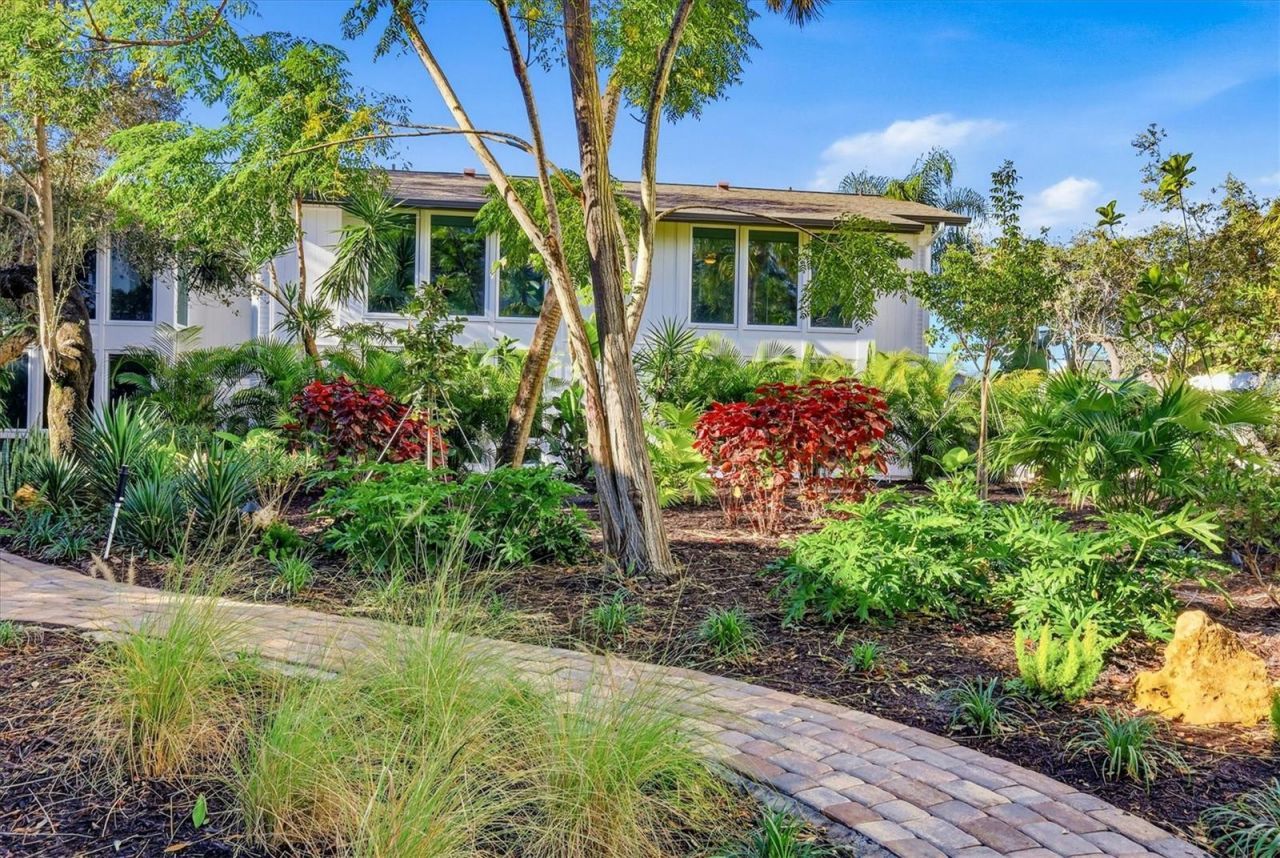 1201 E Peppertree Drive, Unit 234, Sarasota, FL 34242 Photo