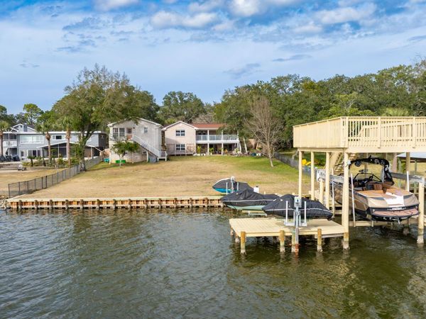 640 W Sunset Boulevard, Fort Walton Beach, FL 32547