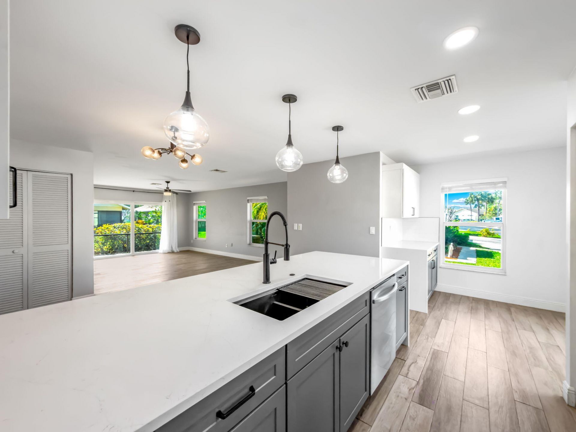 226 SE 1st Circle, Boynton Beach, FL 33435 Photo