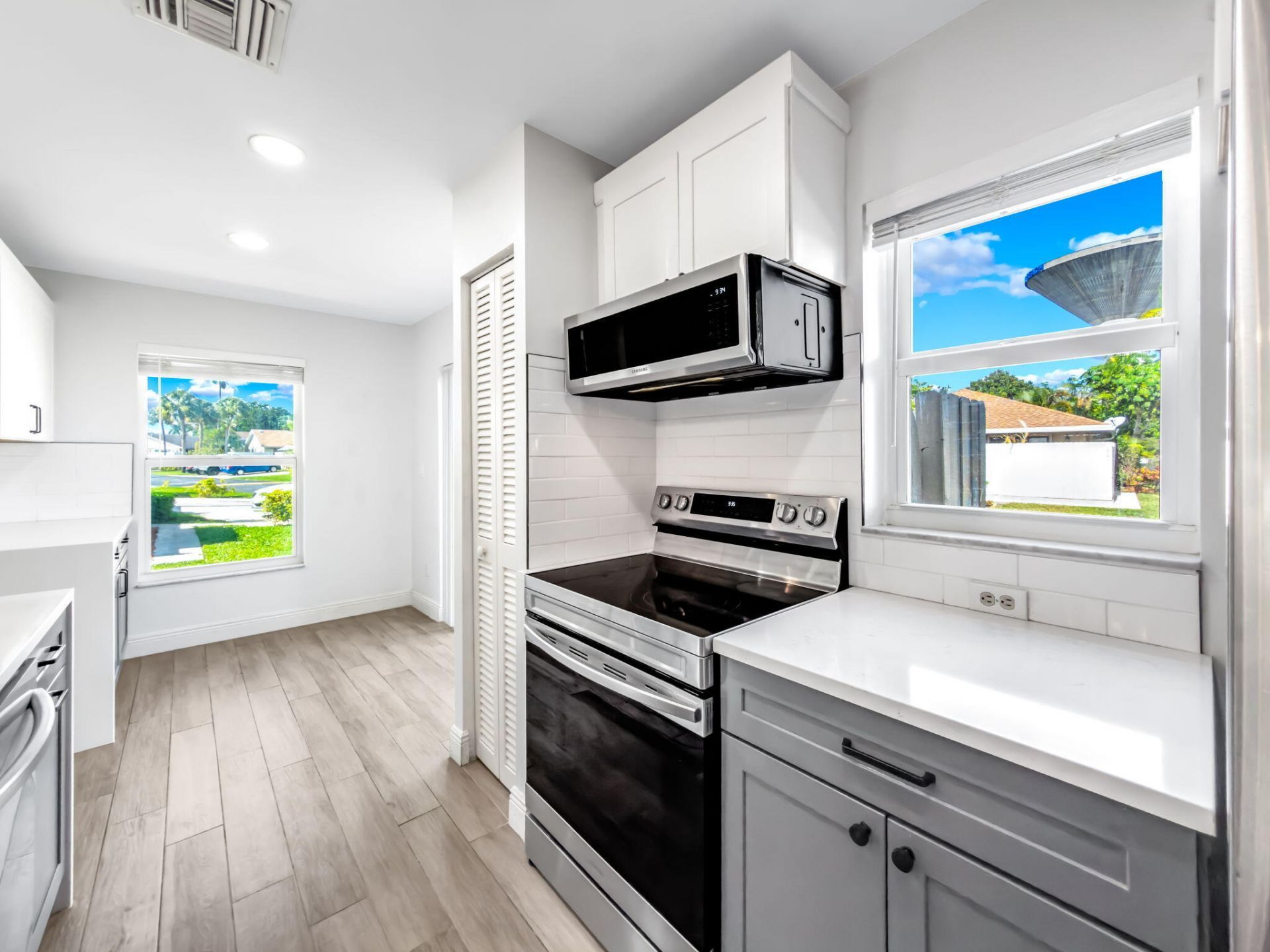 226 SE 1st Circle, Boynton Beach, FL 33435 Photo