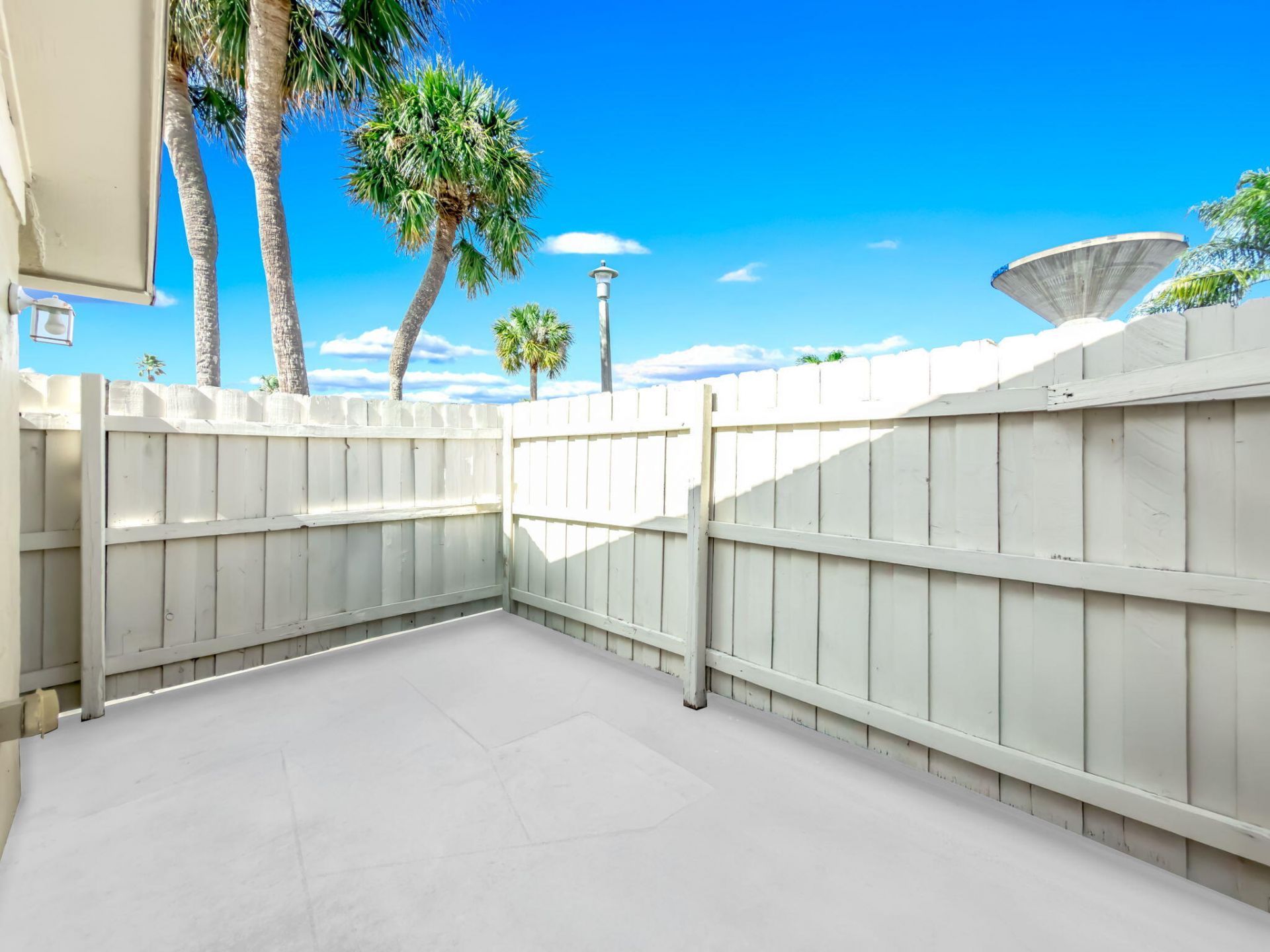 226 SE 1st Circle, Boynton Beach, FL 33435 Photo