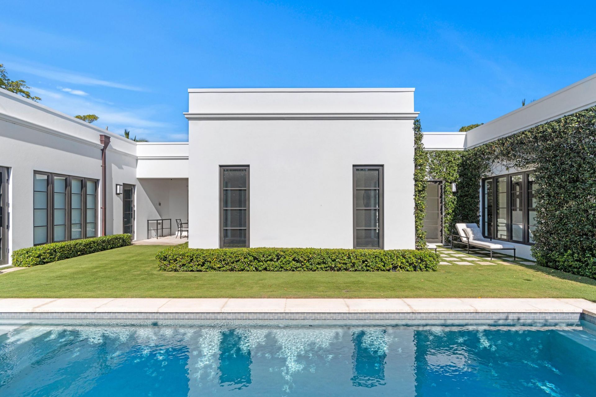 3218 S Olive Avenue, West Palm Beach, FL 33405 Photo