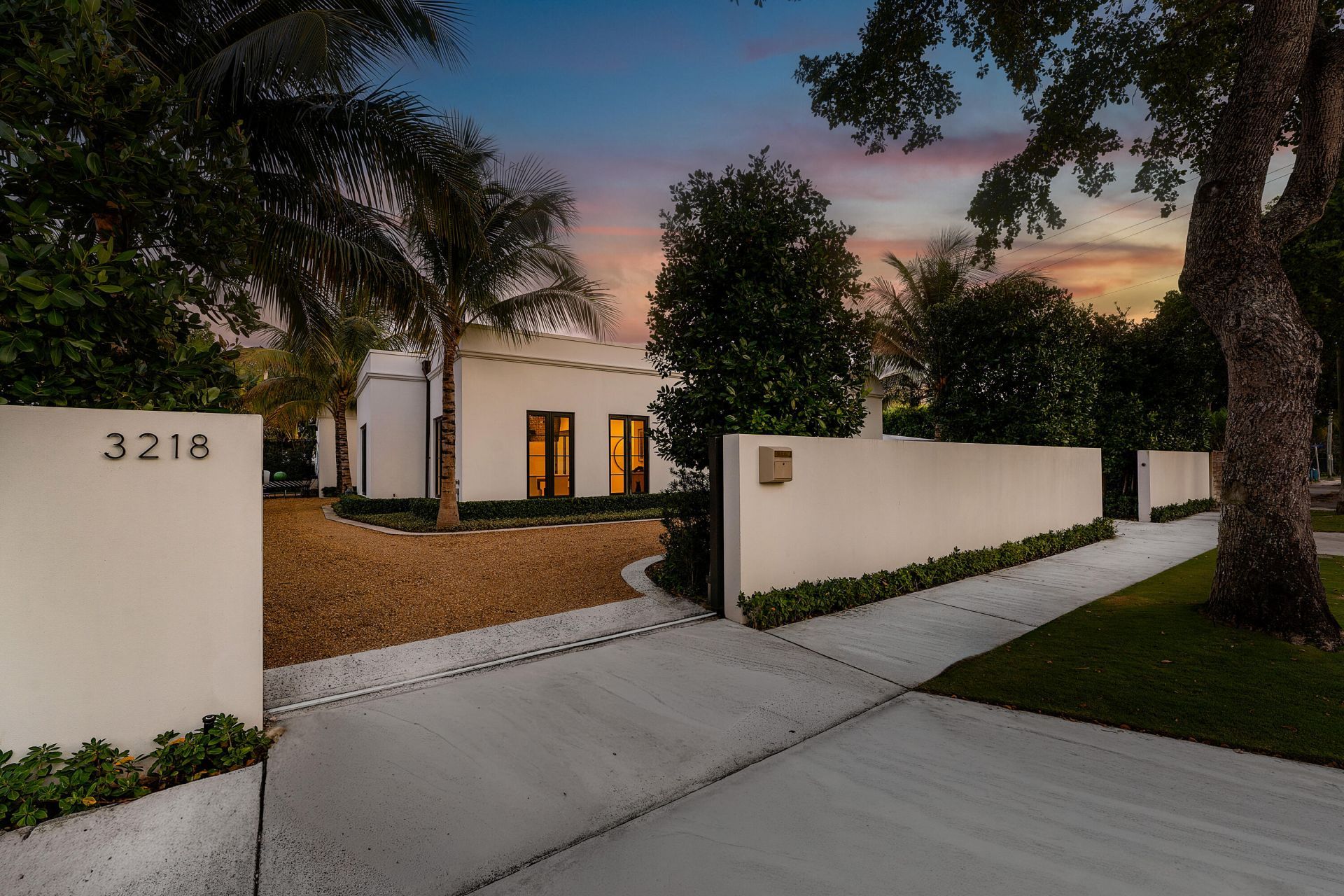 3218 S Olive Avenue, West Palm Beach, FL 33405 Photo