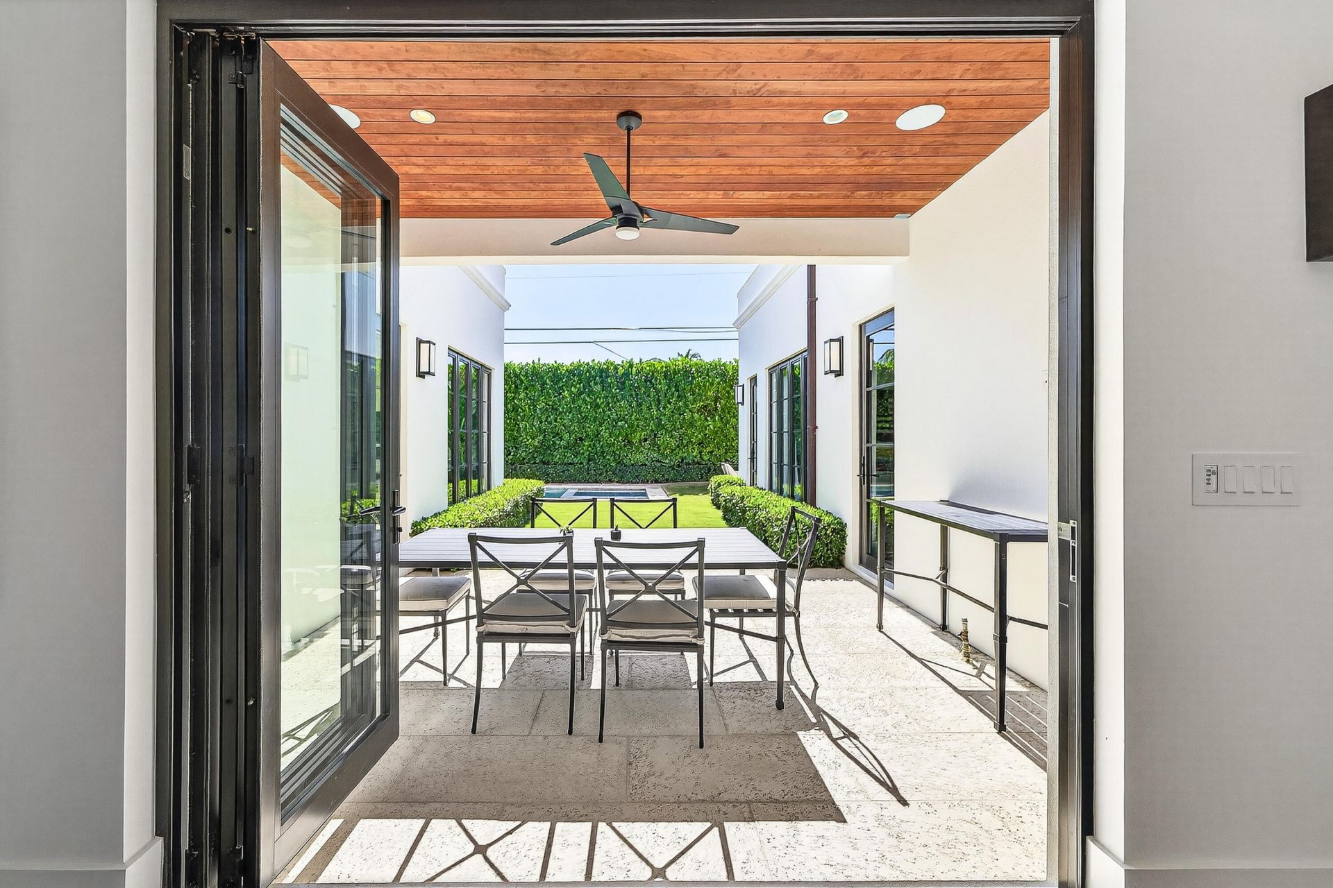 3218 S Olive Avenue, West Palm Beach, FL 33405 Photo