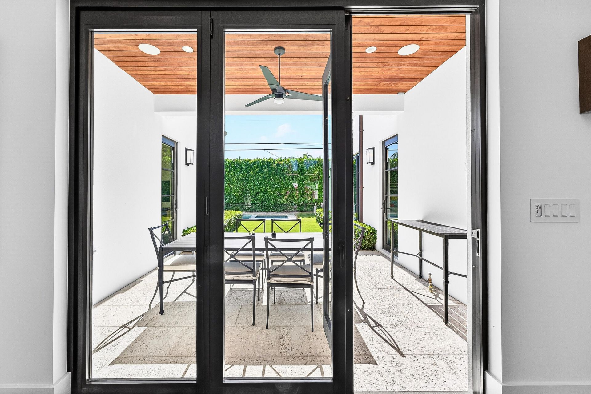 3218 S Olive Avenue, West Palm Beach, FL 33405 Photo