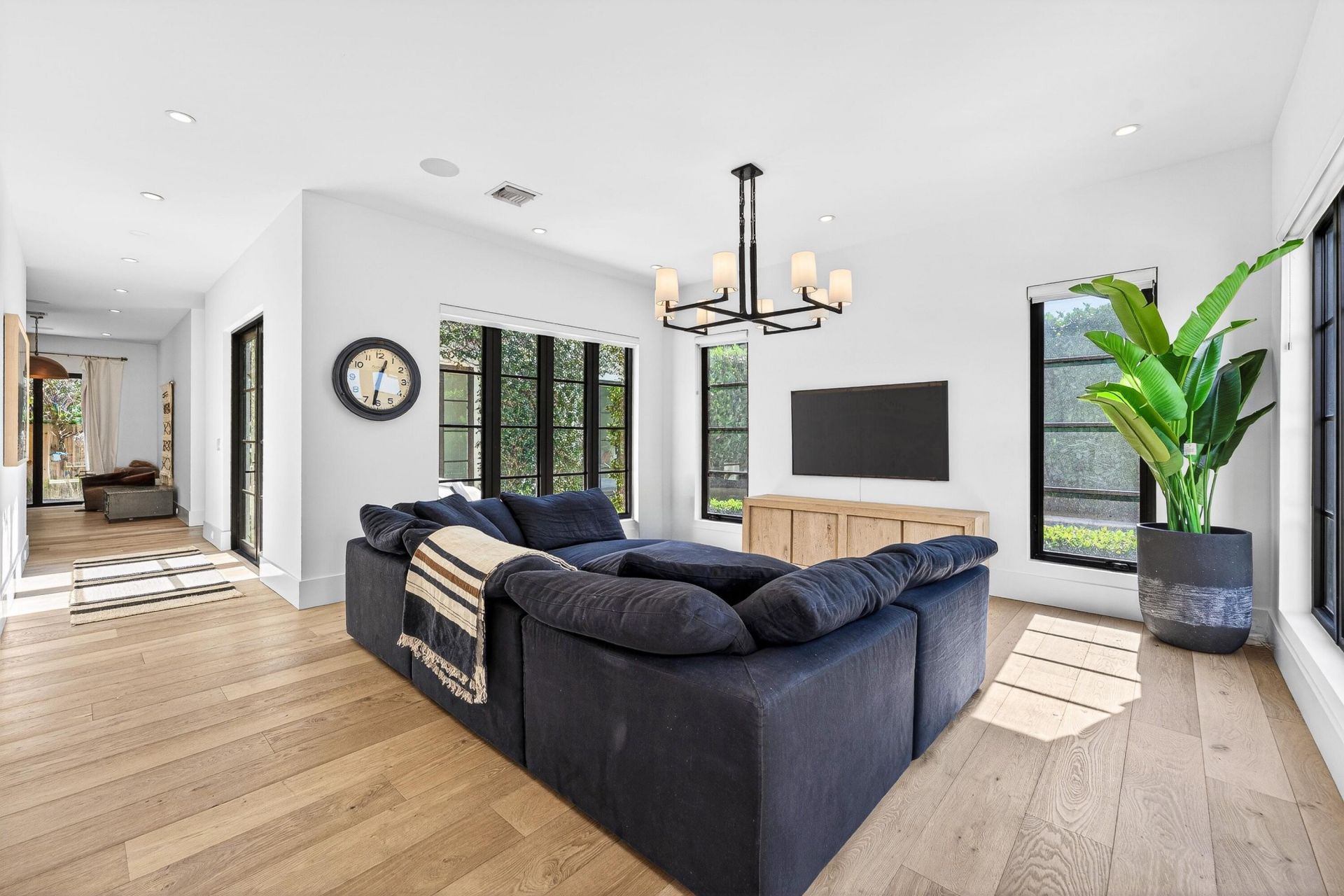 3218 S Olive Avenue, West Palm Beach, FL 33405 Photo