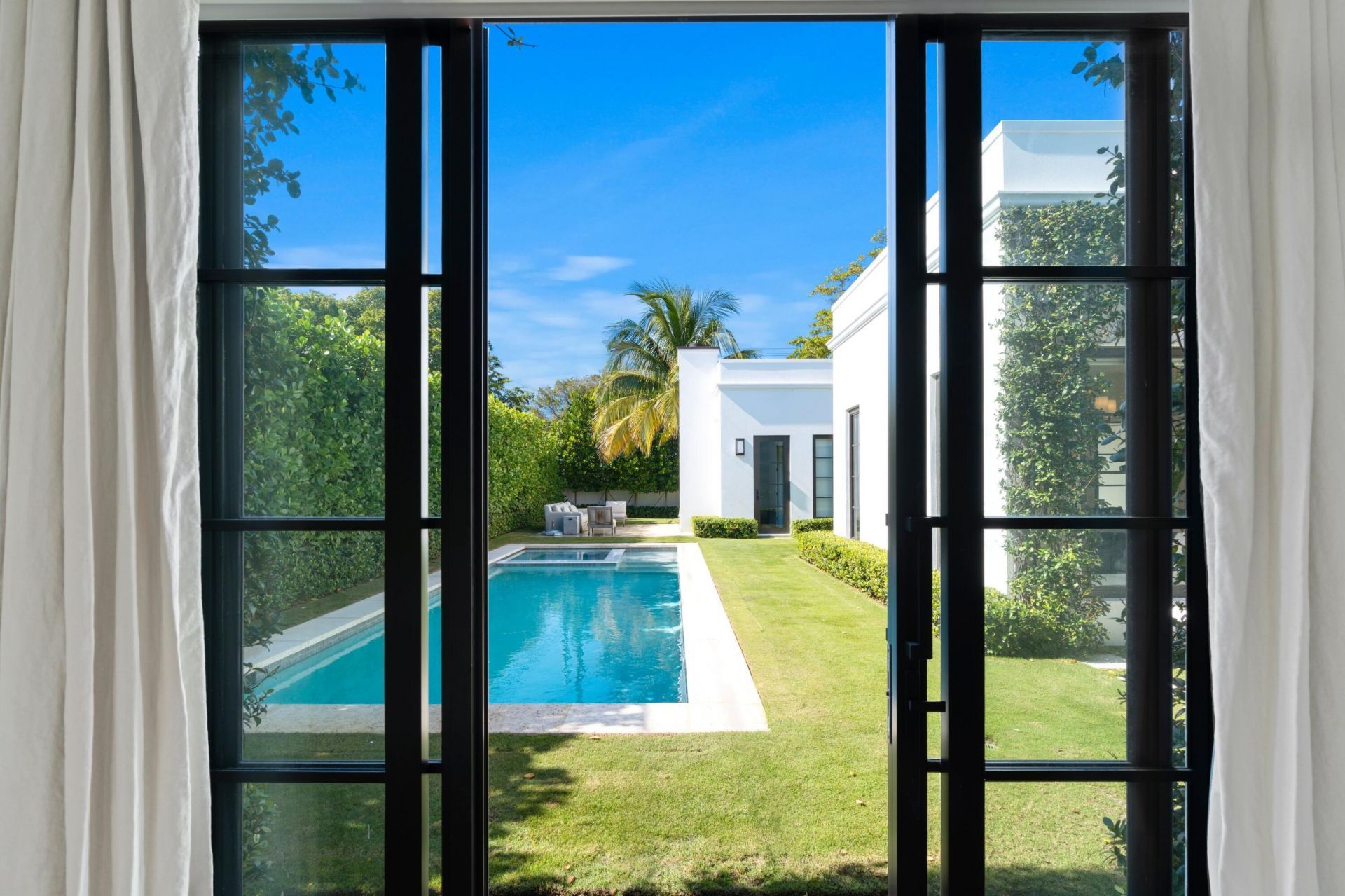 3218 S Olive Avenue, West Palm Beach, FL 33405 Photo