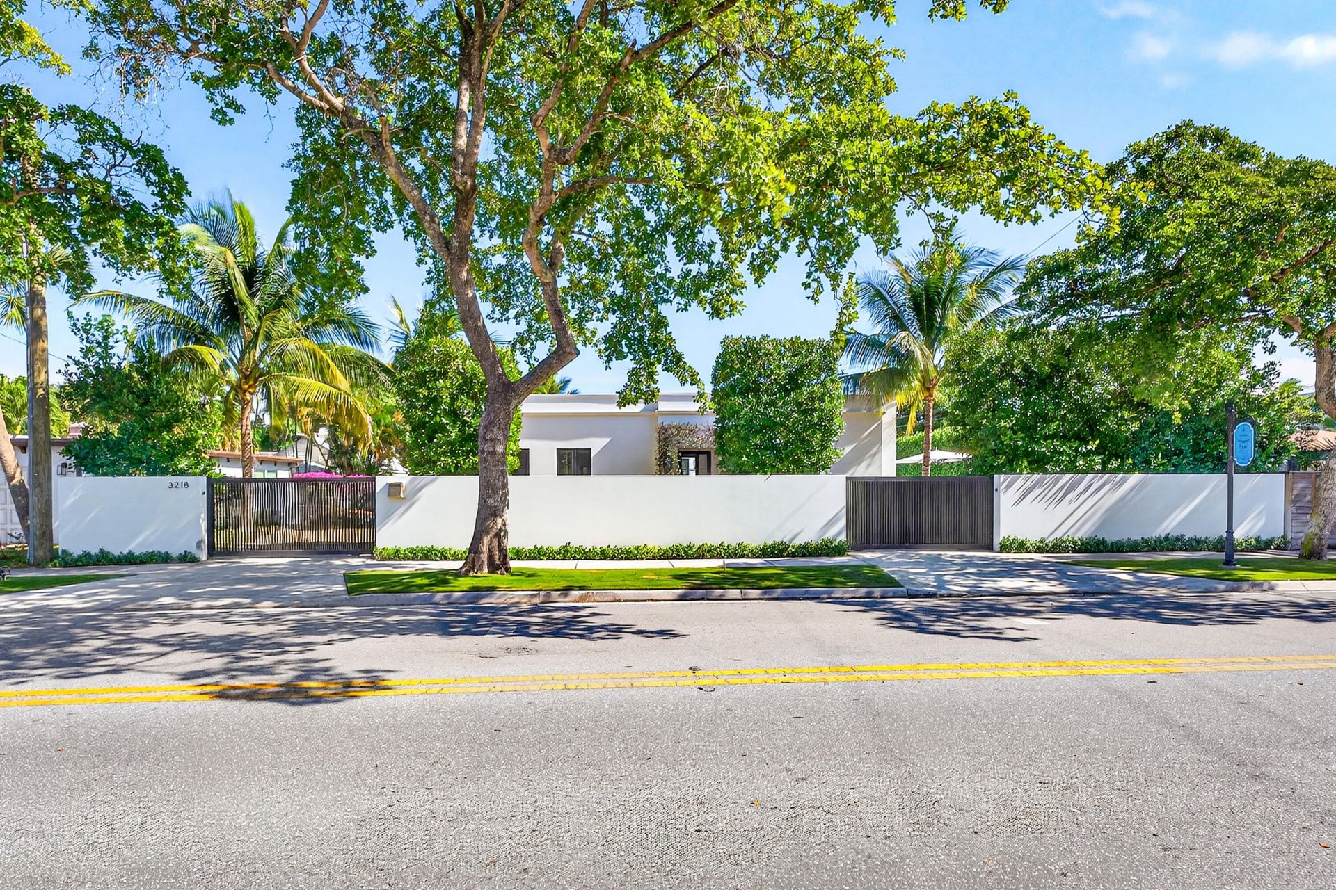 3218 S Olive Avenue, West Palm Beach, FL 33405 Photo