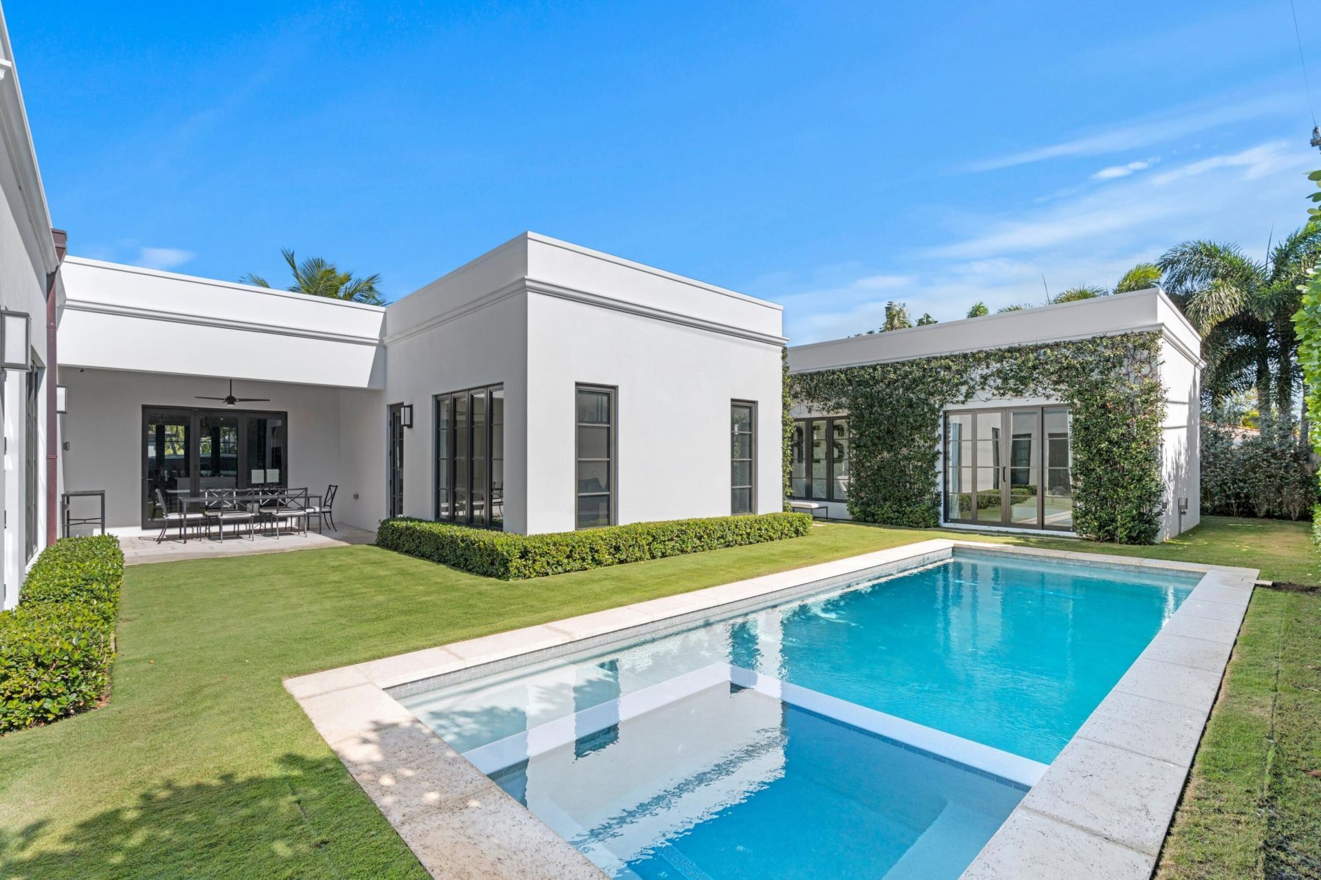 3218 S Olive Avenue, West Palm Beach, FL 33405 Photo