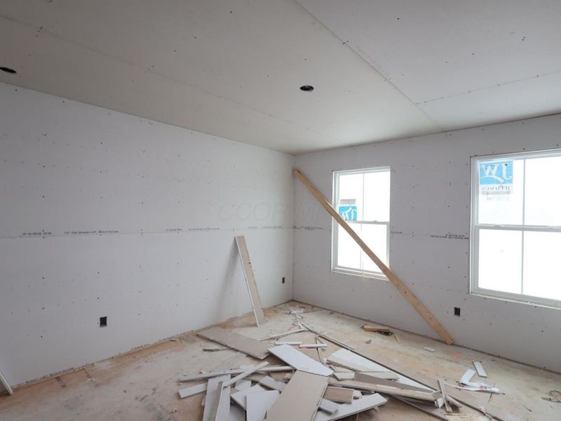 5443 Green Castle Court, Delaware, OH 43015 Photo 2