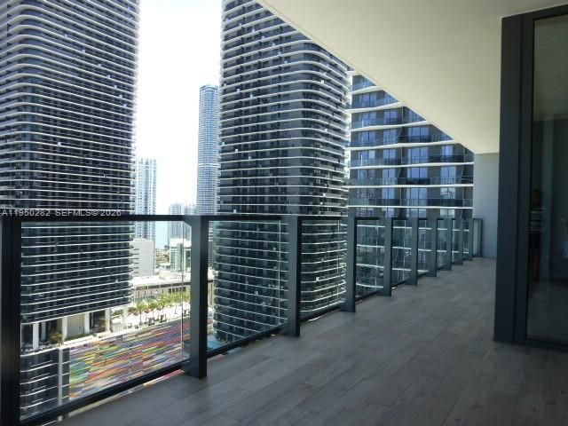 88 SW 7th St, Unit 2203, Miami, FL 33130 Photo