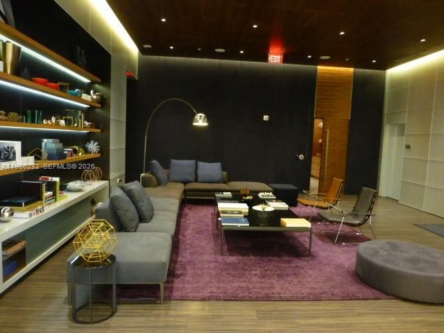 88 SW 7th St, Unit 2203, Miami, FL 33130 Photo