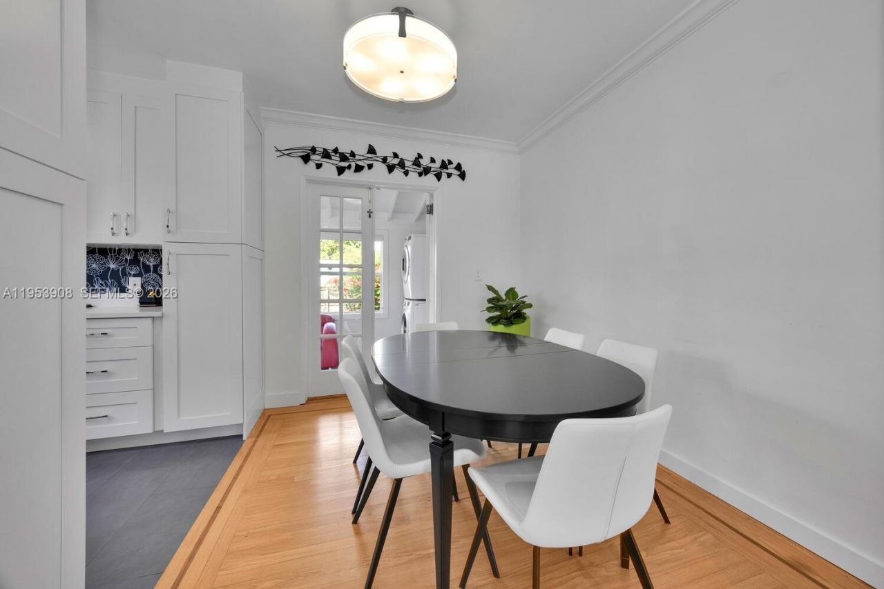 2431 SW 22nd Ter, Miami, FL 33145 Photo