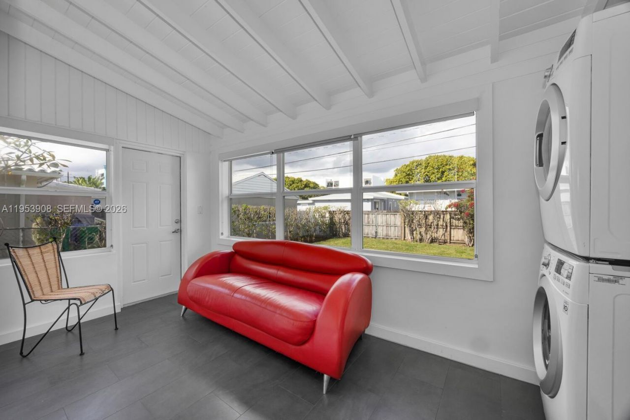 2431 SW 22nd Ter, Miami, FL 33145 Photo