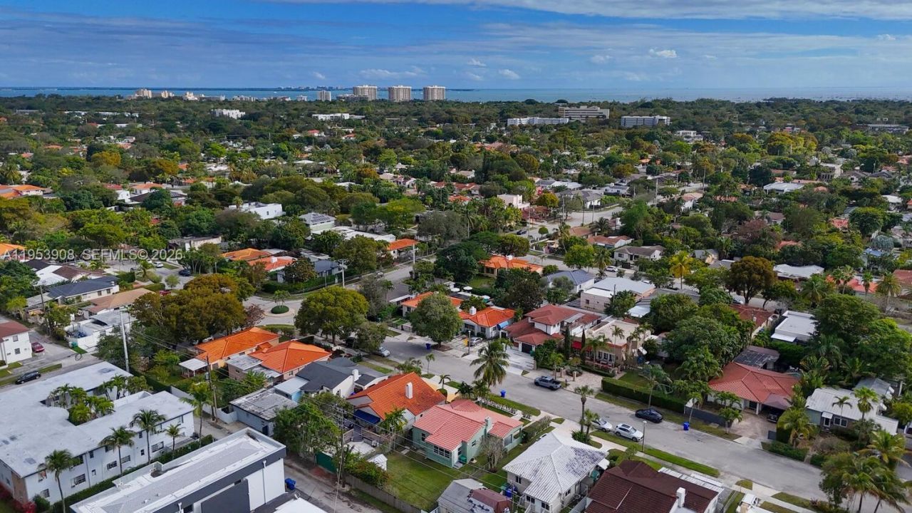 2431 SW 22nd Ter, Miami, FL 33145 Photo