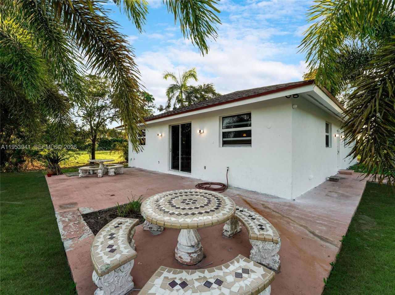 20000 SW 216th St , Miami, FL 33170 Photo