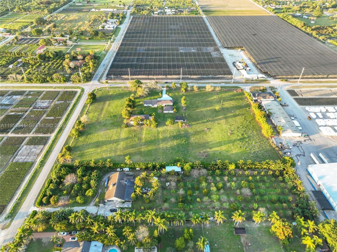 20000 SW 216th St , Miami, FL 33170 Photo