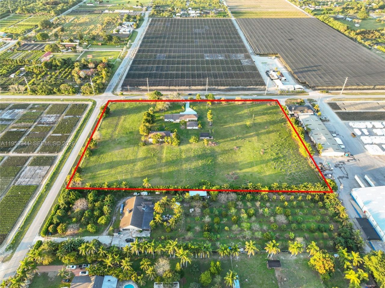 20000 SW 216th St , Miami, FL 33170 Photo