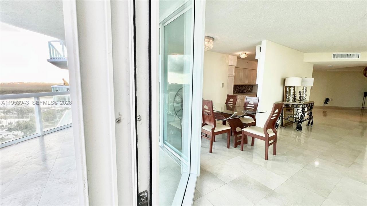 16400 Collins Ave, Unit 2143, Sunny Isles Beach, FL 33160 Photo