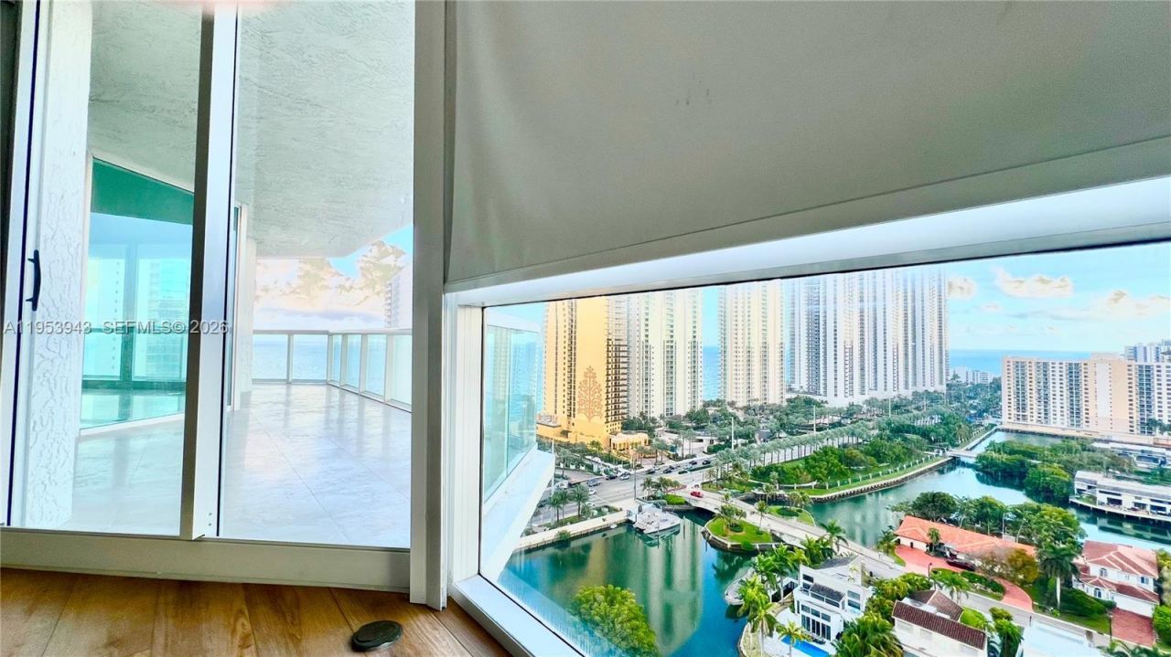 16400 Collins Ave, Unit 2143, Sunny Isles Beach, FL 33160 Photo