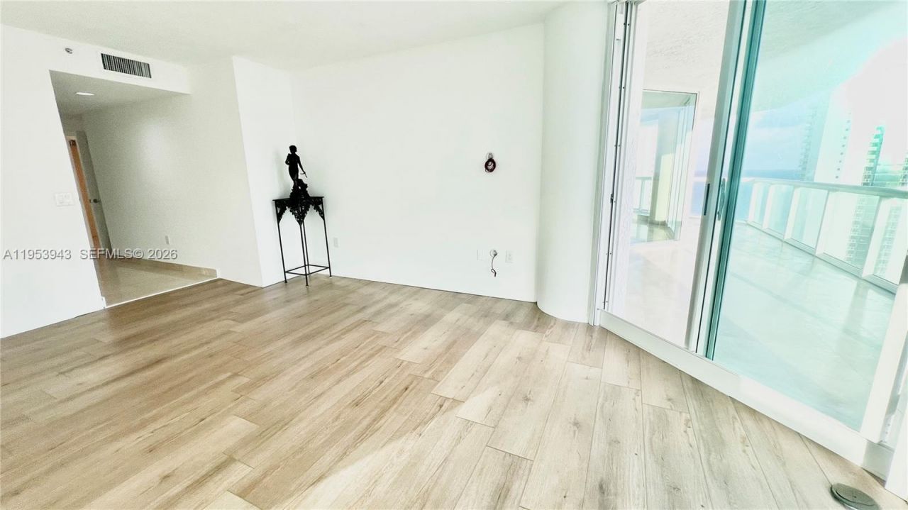 16400 Collins Ave, Unit 2143, Sunny Isles Beach, FL 33160 Photo