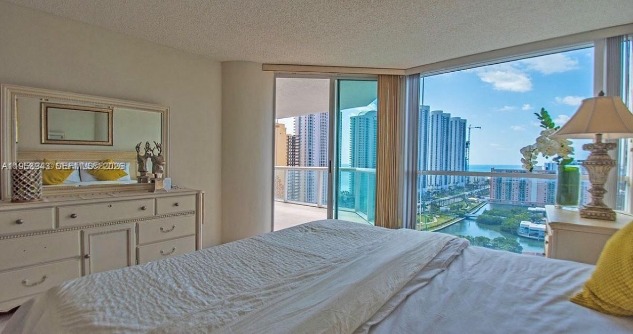 16400 Collins Ave, Unit 2143, Sunny Isles Beach, FL 33160 Photo