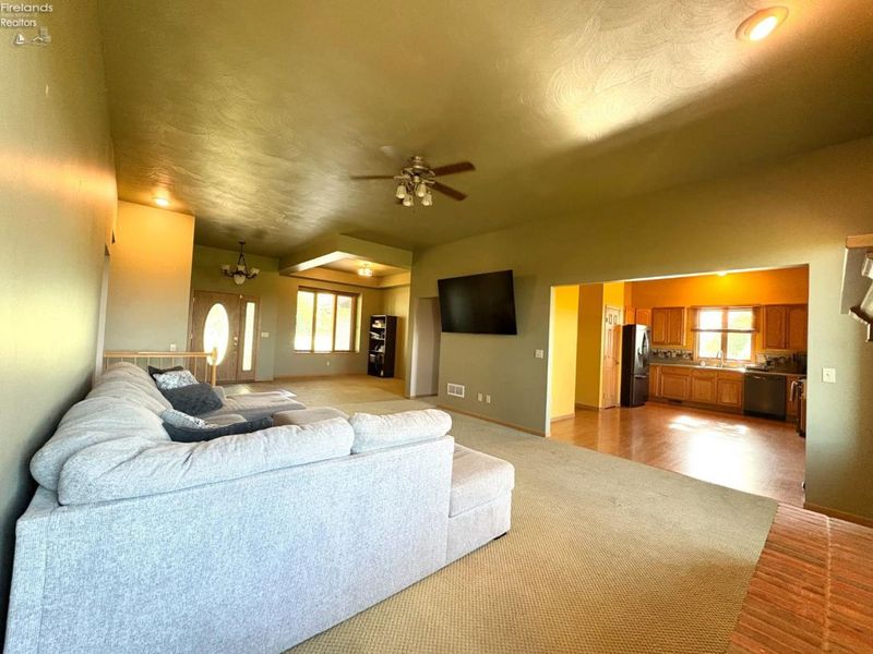 4534 County Road 175, Clyde, OH 43410 Photo 6