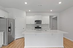 1027 Laurel Oaks Drive photo 4