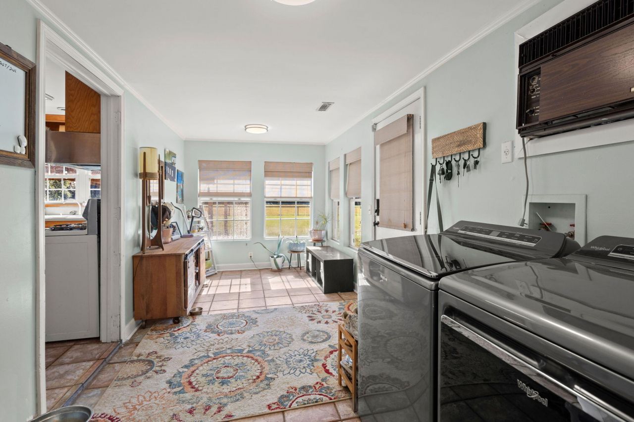 12489 Round O Road Photo 22