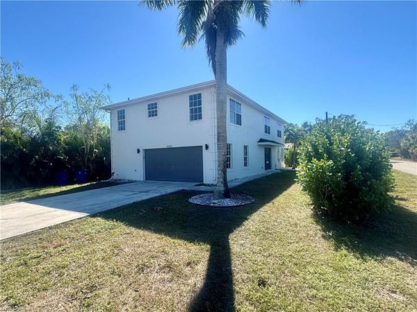 10650 Ragsdale ST , BONITA SPRINGS, FL 34135