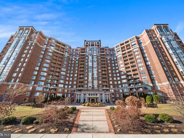 5809 NICHOLSON LANE, Unit 214, ROCKVILLE, MD 20852