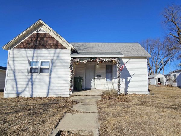 706 W Harrison Street, Jefferson, IA 50129