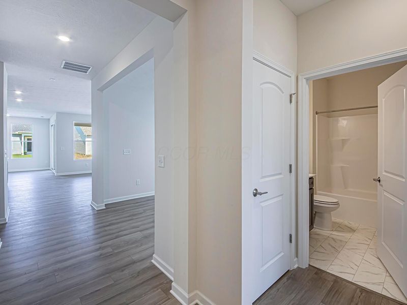 1843 Melanzana Drive, Unit Lot 225, Hilliard, OH 43026 Photo 22