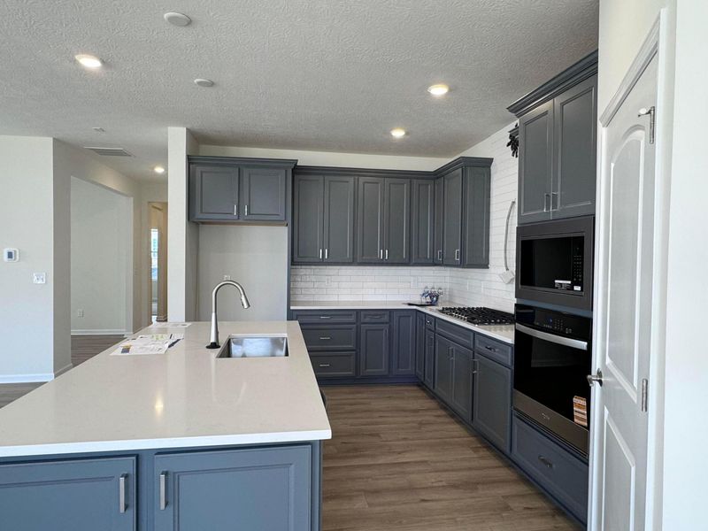 1843 Melanzana Drive, Unit Lot 225, Hilliard, OH 43026 Photo 36