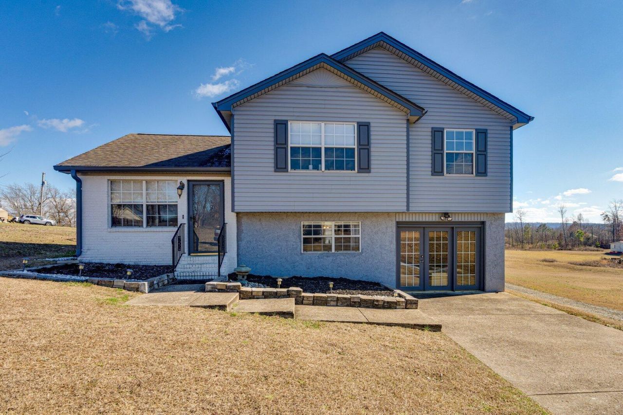 4332 Pattentown Road, Ooltewah, TN 37363 Main Photo