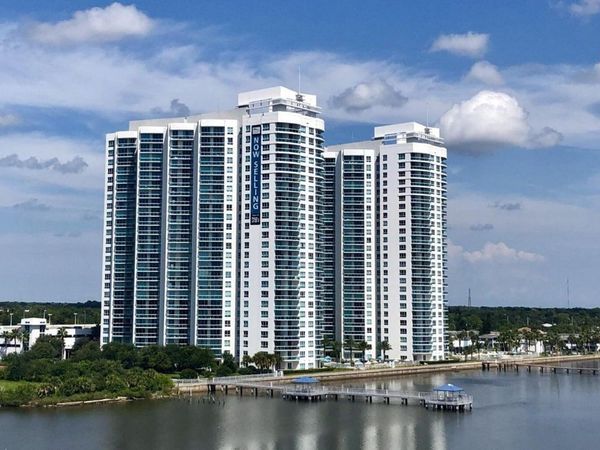 231 Riverside Drive, Unit 807, Holly Hill, FL 32117