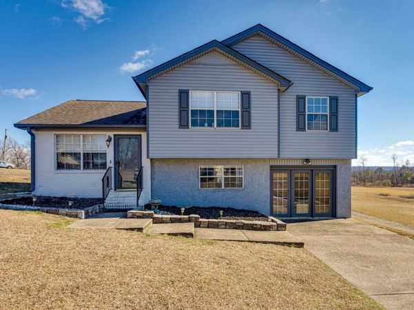 4332 Pattentown Road, Ooltewah, TN 37363