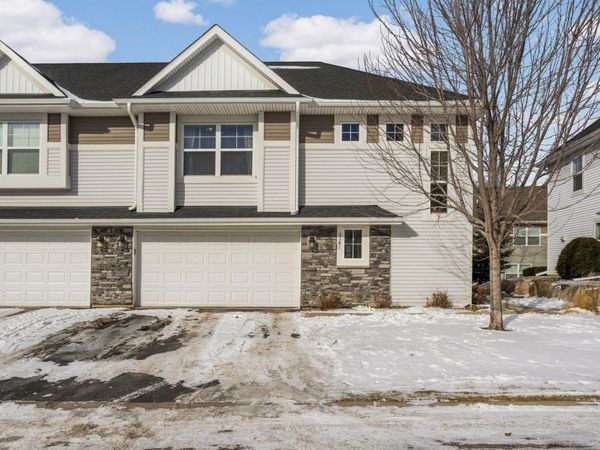 3341 Lakewood Trail, Woodbury, MN 55129