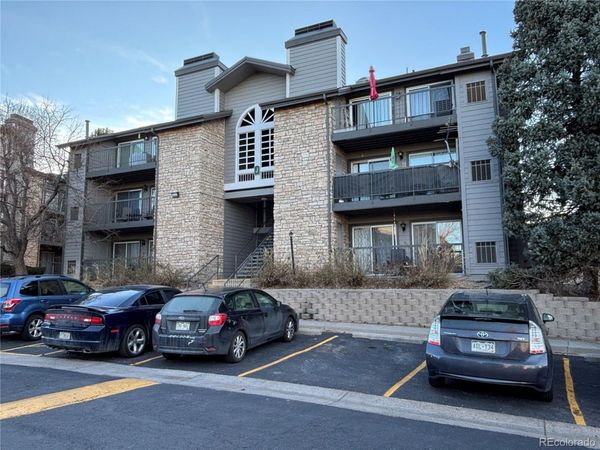 2575 S Syracuse Way, Unit J102, Denver, CO 80231